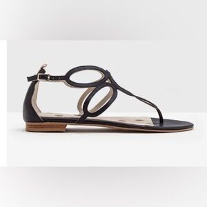 Women Flat Boden Sandals Side Buckle Black Size 8.